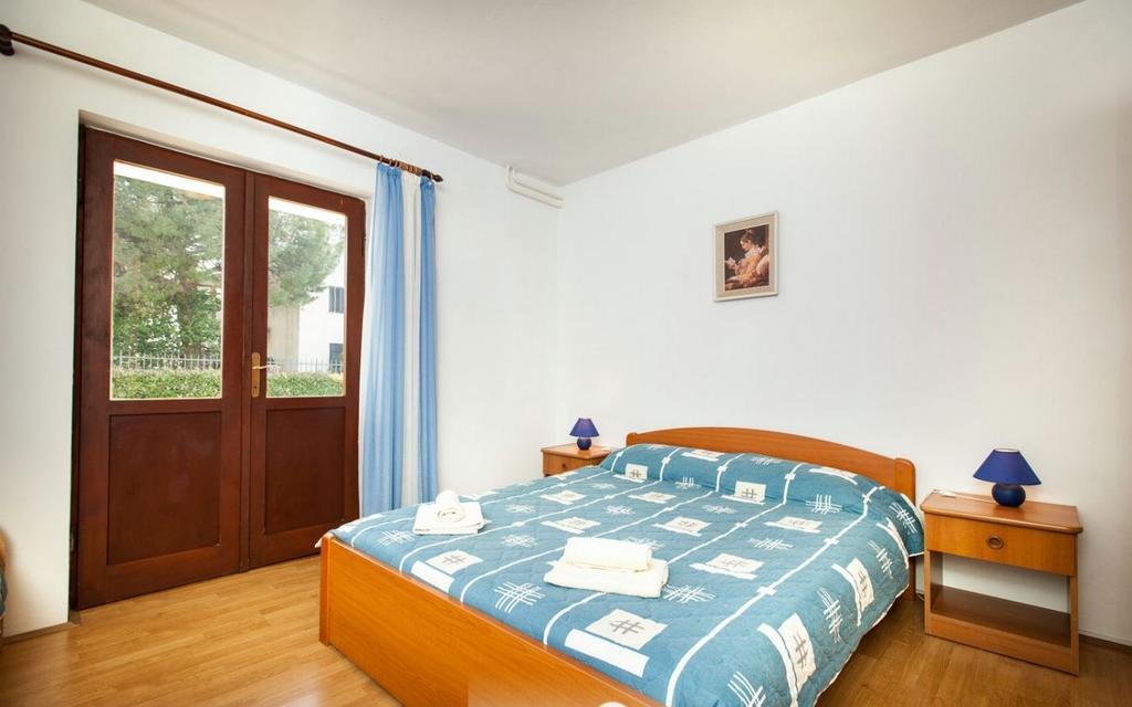 Apartments Hrvatin 罗维尼 外观 照片