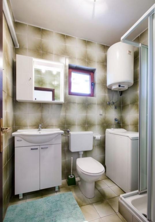 Apartments Hrvatin 罗维尼 外观 照片