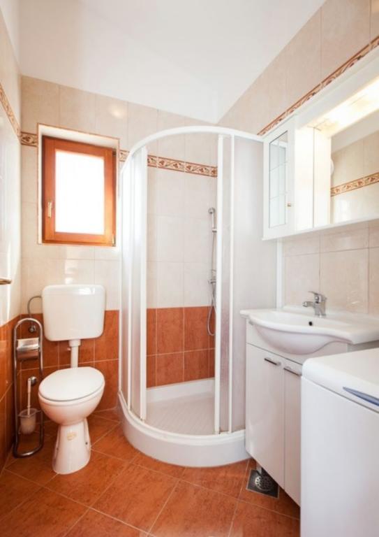 Apartments Hrvatin 罗维尼 外观 照片